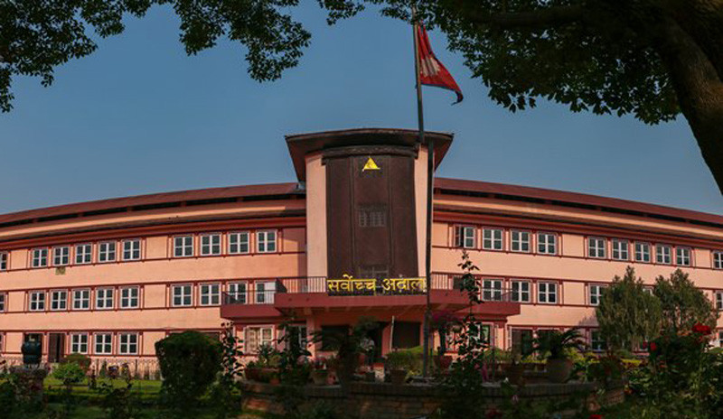 पोखरा महानगरपालिकालाई तालको घटाइएको मापदण्ड कार्यान्वयन नगर्न सर्वोच्चको आदेश