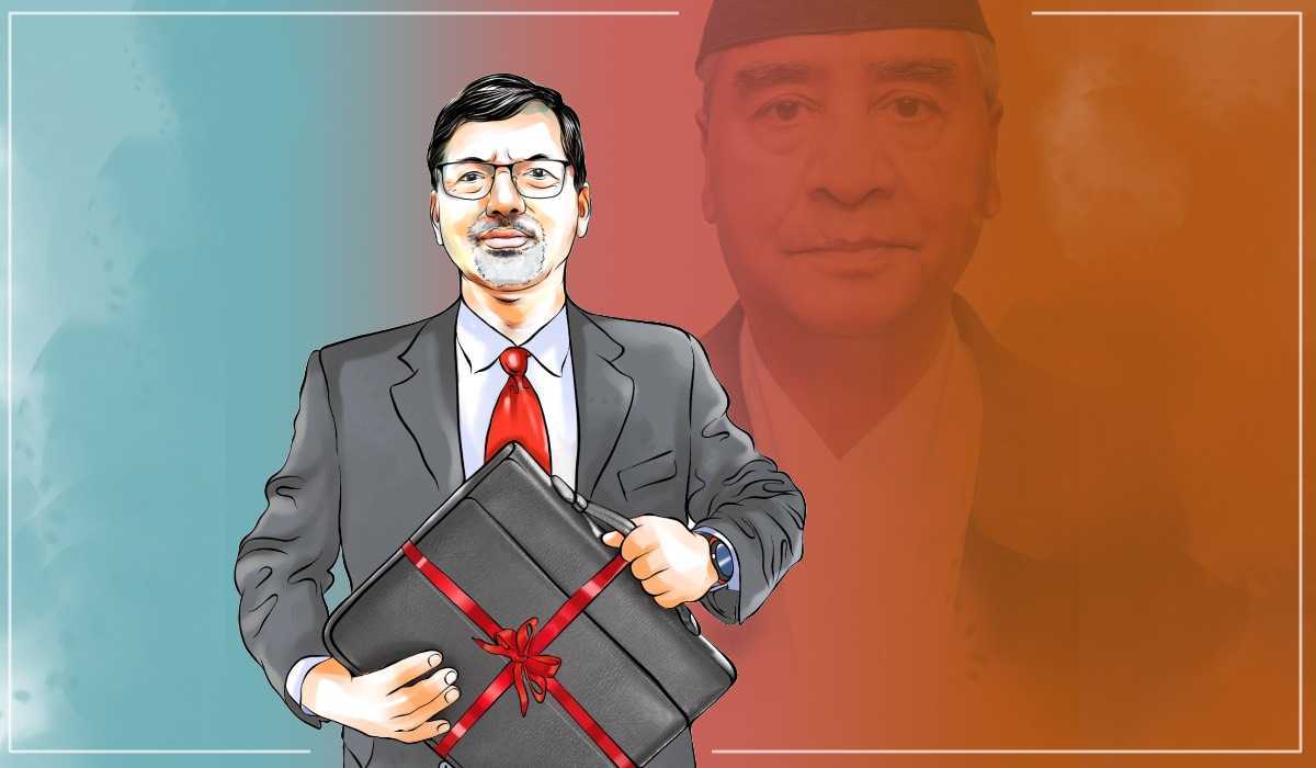 अर्थ मन्त्रालयमा शर्माकाे रि-इन्ट्री