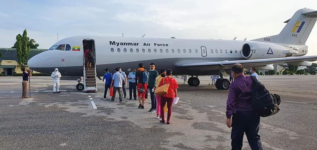 विदेशमा अलपत्र नेपालीको उद्धार सुरु, पहिलो चरणमा म्यानमारका २६ नेपाली काठमाडौं आइपुगे 