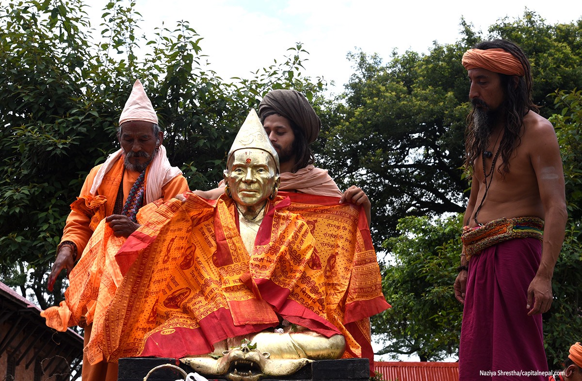 पशुपतिमा गुरू पूर्णिमा पर्व (फाेटाेफिचर)