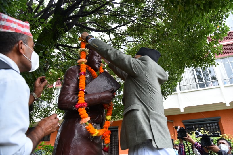 प्रज्ञा प्रतिष्ठानमा २०७ औं भानु जयन्ती मनाईयो(फोटो फिचर)