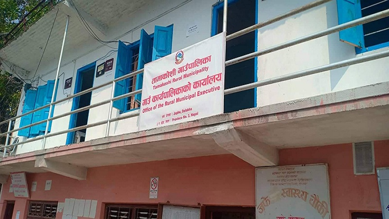 सबै नागरिकको कोरोना बीमा गर्दै तामाकोशी गाउँपालिका 