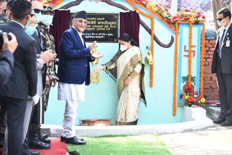 राष्ट्रपतिले उद्घाटन गरिन् मेलम्ची आयोजना, अब २४ सैं घण्टा भृकुटीमण्डपको धारामा पानी (फाेटाेफिचर)