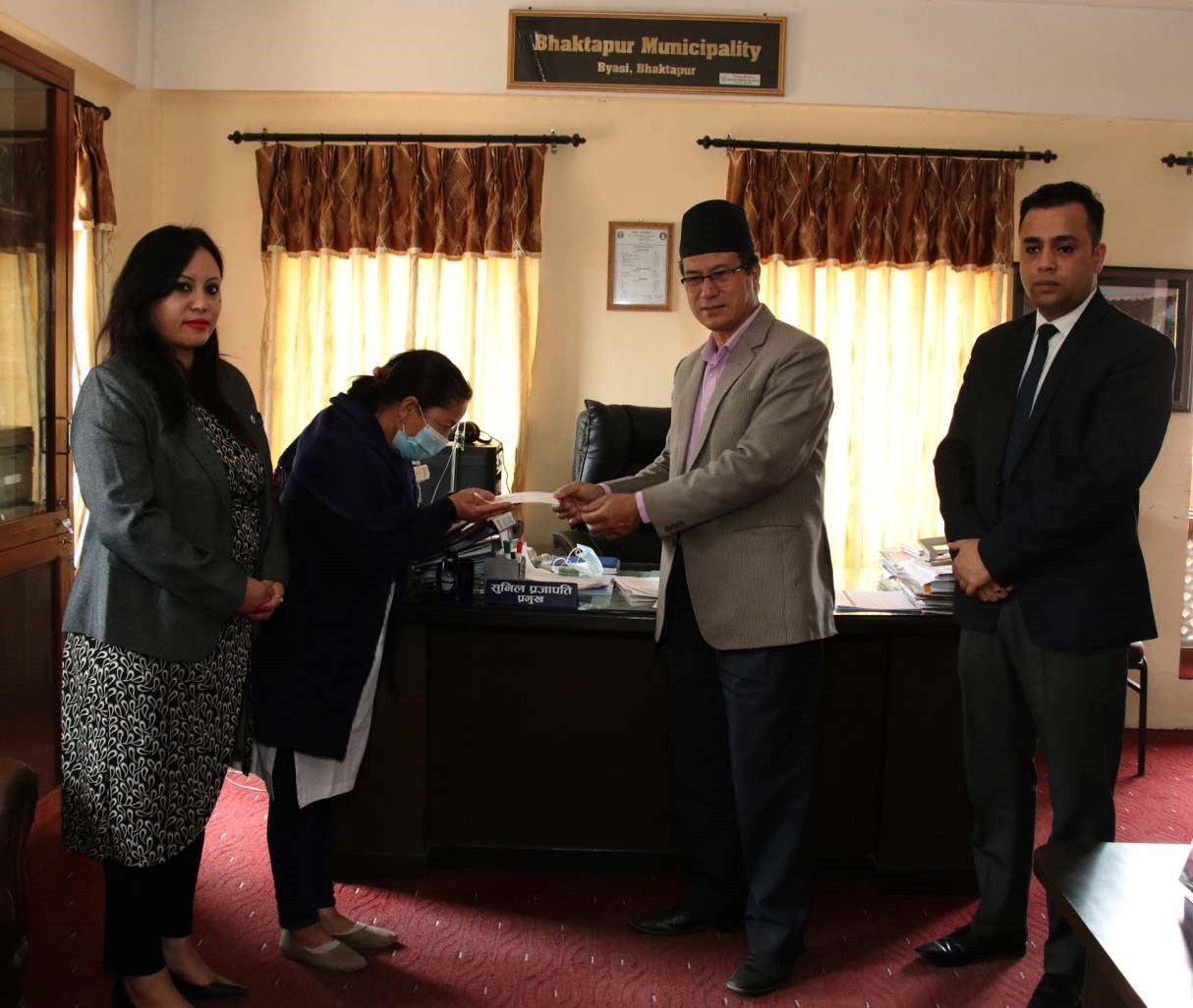 ज्योतिलाइफद्वारा भक्तपुर नगरपालिकाका कर्मचारीको मृत्यु दाबी भुक्तानी
