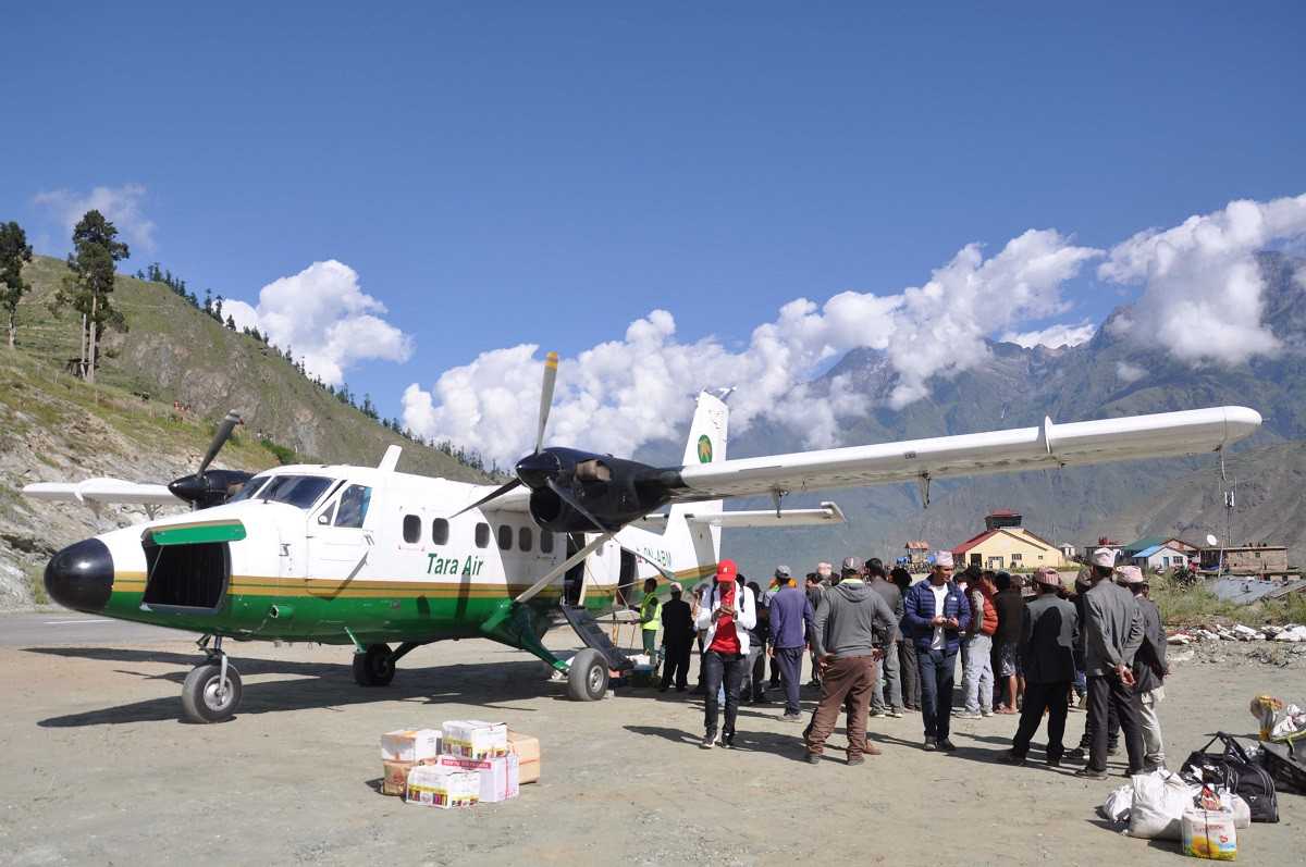 हवाई टिकट नपाउँदा कर्णालीवासी नेपालगञ्जमा अलपत्र