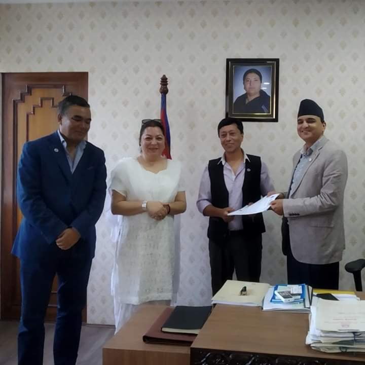 विदेशबाट आउनेलाई उपत्यका बाहिर ५ ठाउँका होटलमा राखिने, पैसा नहुनेलाई पार्टी प्यालेसमा