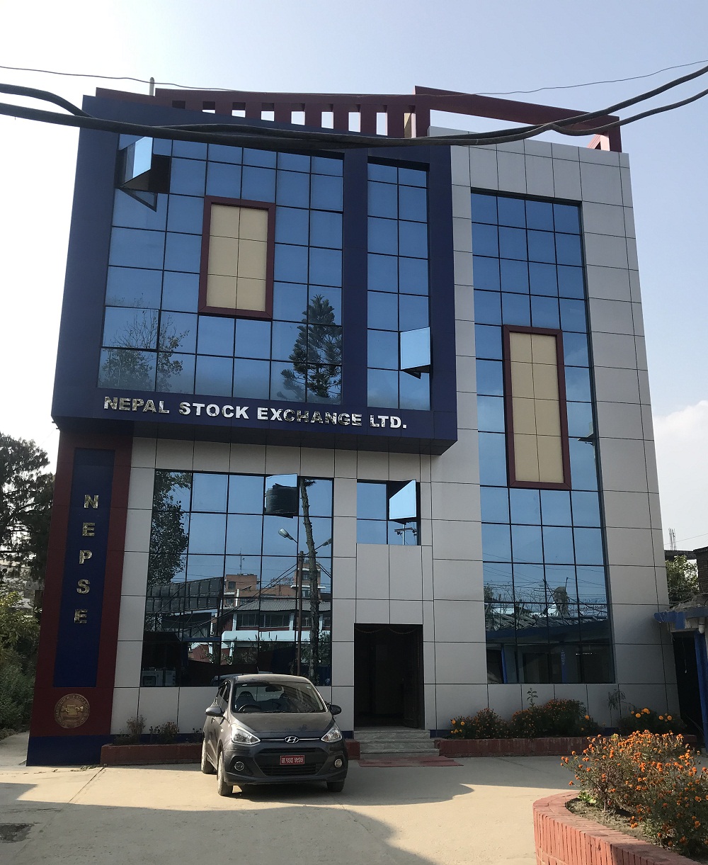 ५० दिनपछि खुल्यो नेप्से, आधा घण्टामा १० अंक घट्यो 