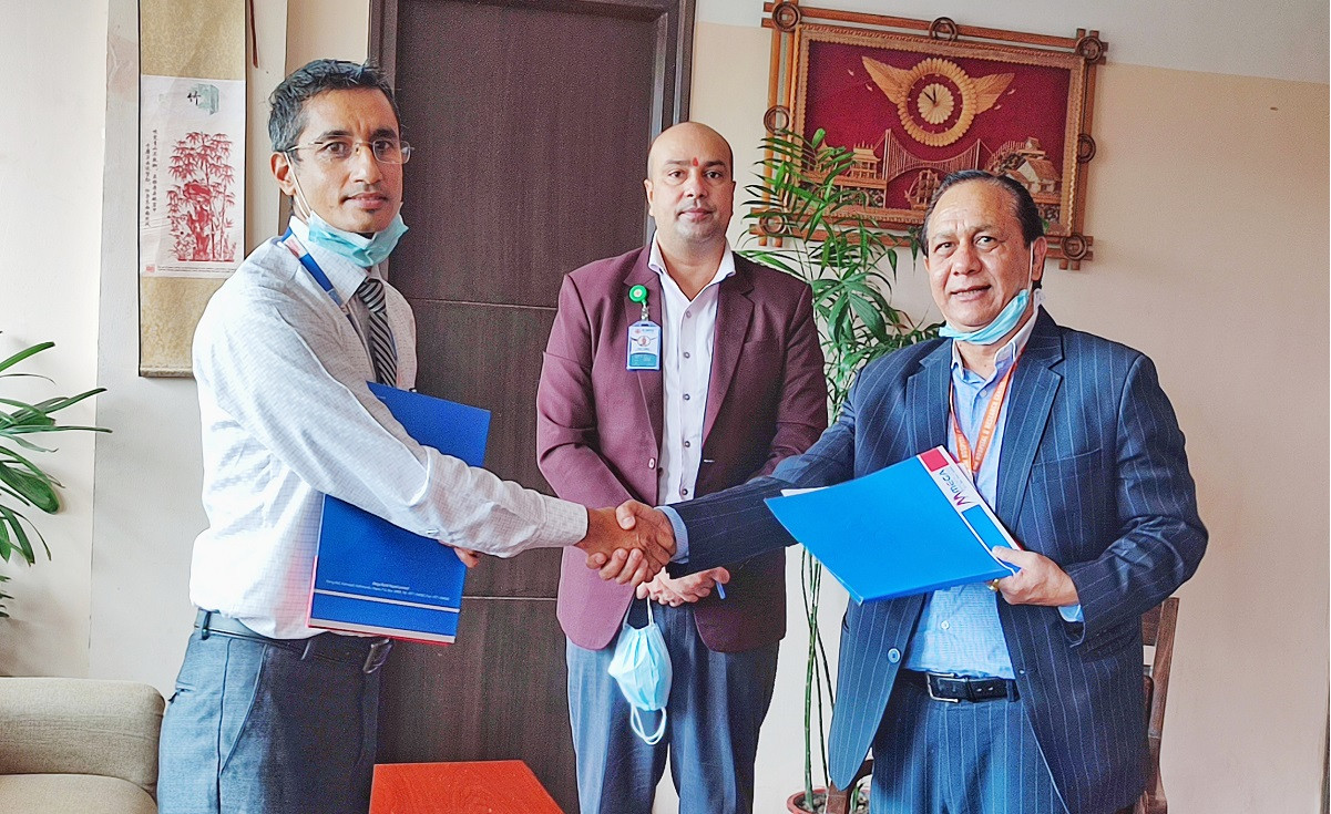 मेगा बैंकका ग्राहकहरुलाई ओम अस्पतालले  स्वास्थ्य उपचारमा  विशेष छुट दिने