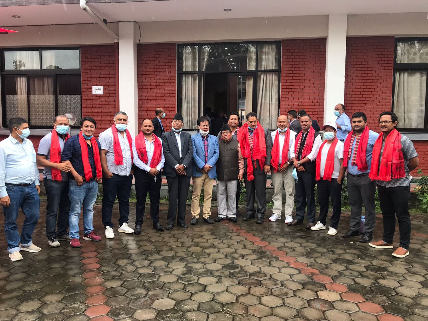 पोखराका पर्यटन व्यवसायी कांग्रेसमा प्रवेशः सभापति देउवाद्वारा स्वागत