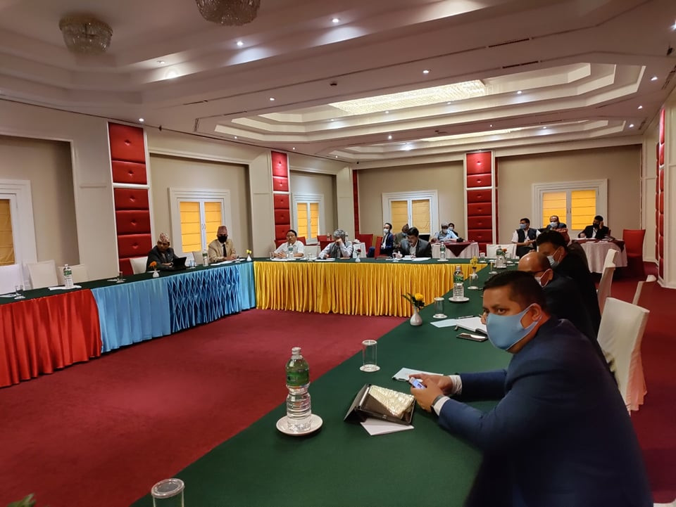सरकारको लगानी  खोप अभियानमा केन्द्रित छः अर्थमन्त्री शर्मा