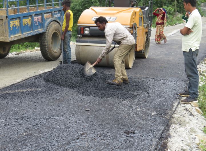 ५ करोडका नयाँ ठेक्काका आयोजनाले ५ वर्ष मर्मत र १० करोडकाले गुणस्तर परिक्षण गर्नैपर्ने 