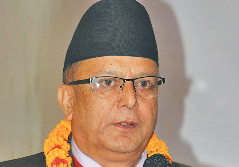 अन्ततः वाणिज्य बैंकको सञ्चालकमा ईश्वर पोखरेलका सम्धी कोइराला, लिए शपथ