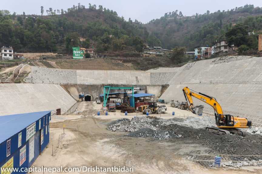 नागढुंगा सुरुङमार्गको भित्रि काम १० वटा फोटोमा हेर्नुस् 