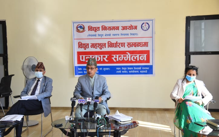 २० युनिटसम्म विद्युत निःशुल्क, बिजुलीकाे चुलो प्रयोग गर्नेलाई पनि छुट