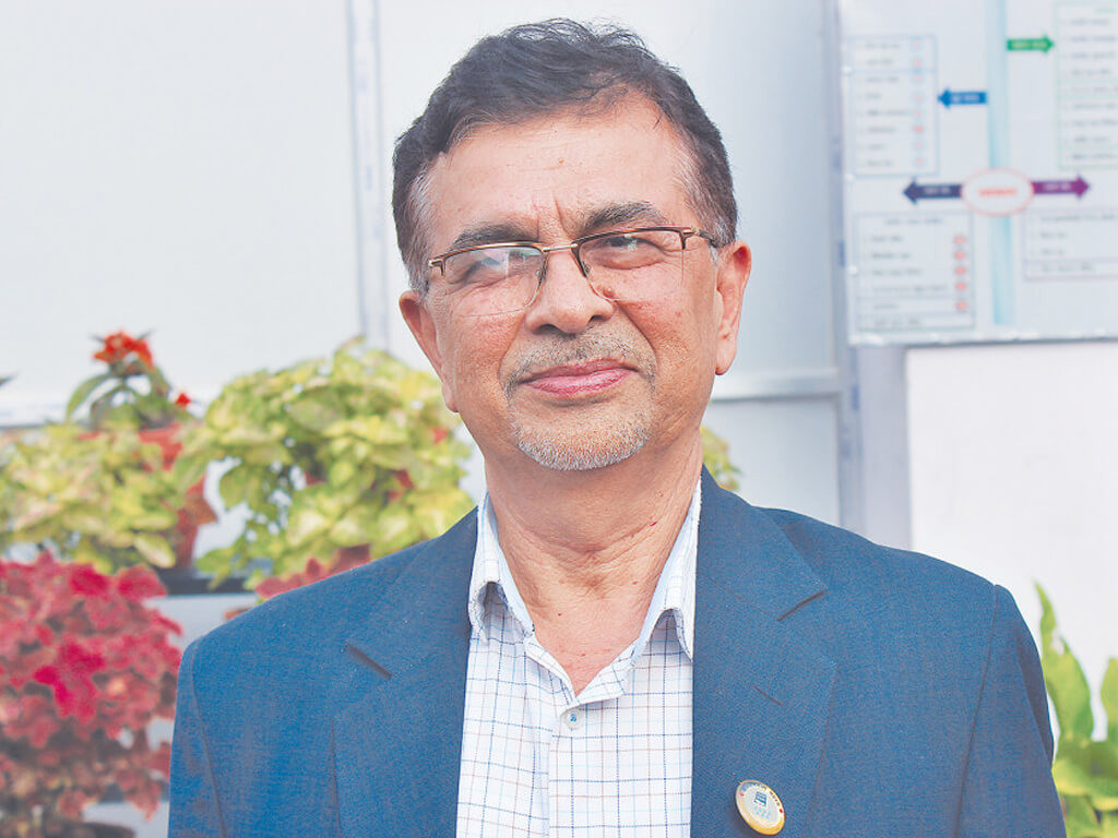 मुख्यमन्त्री पाण्डेद्वारा शक्तिखोर औद्योगिक क्षेत्रको निरीक्षण