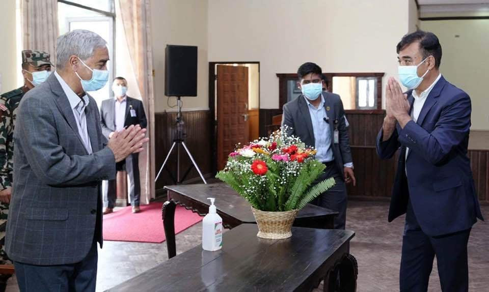 खोपलाई तीव्रता दिन प्रधानमन्त्री समक्ष चेम्बरको आग्रह, अर्थतन्त्र उकास्न राहतको प्याकेज