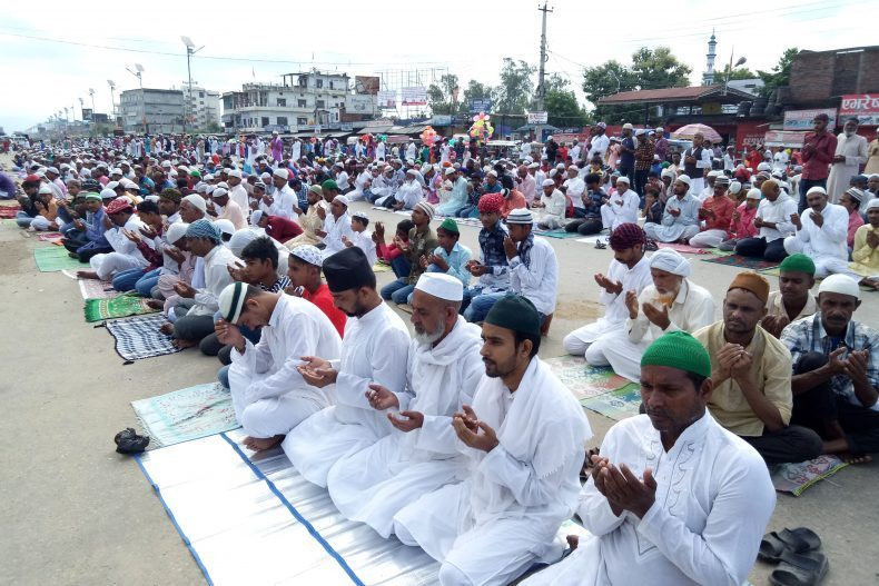 बकर इदमा सार्वजनिक बिदा