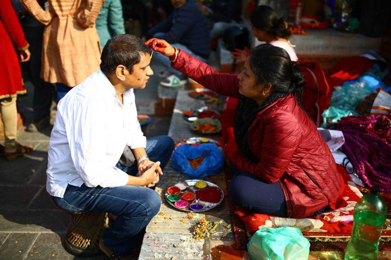 बालगोपालेश्वर मन्दिरमा भाइटीका (फाेटाे फिचर)