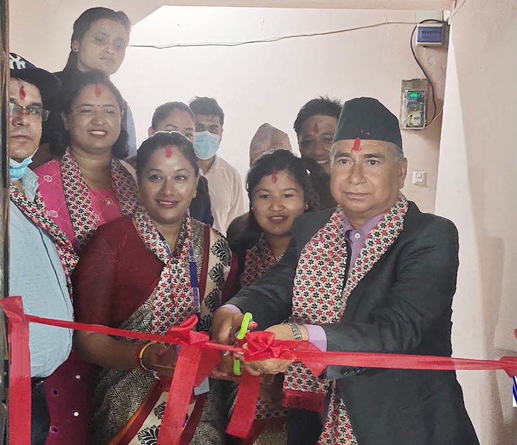 लकडाउनकै बीचमा नेपाल बैंकले पाँच वटा एक्सटेन्सन काउण्टर सञ्चालनमा ल्यायो