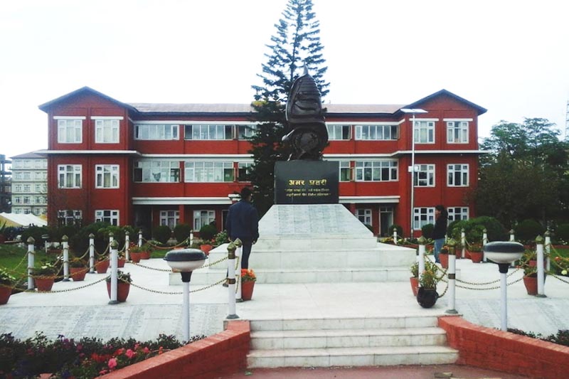 व्यक्तिगत प्रयोजनका लागि अक्सिजन सिलिण्डर लैजाने गरेको सूचना प्रतिनेपाल प्रहरीको ध्यानाकर्षण