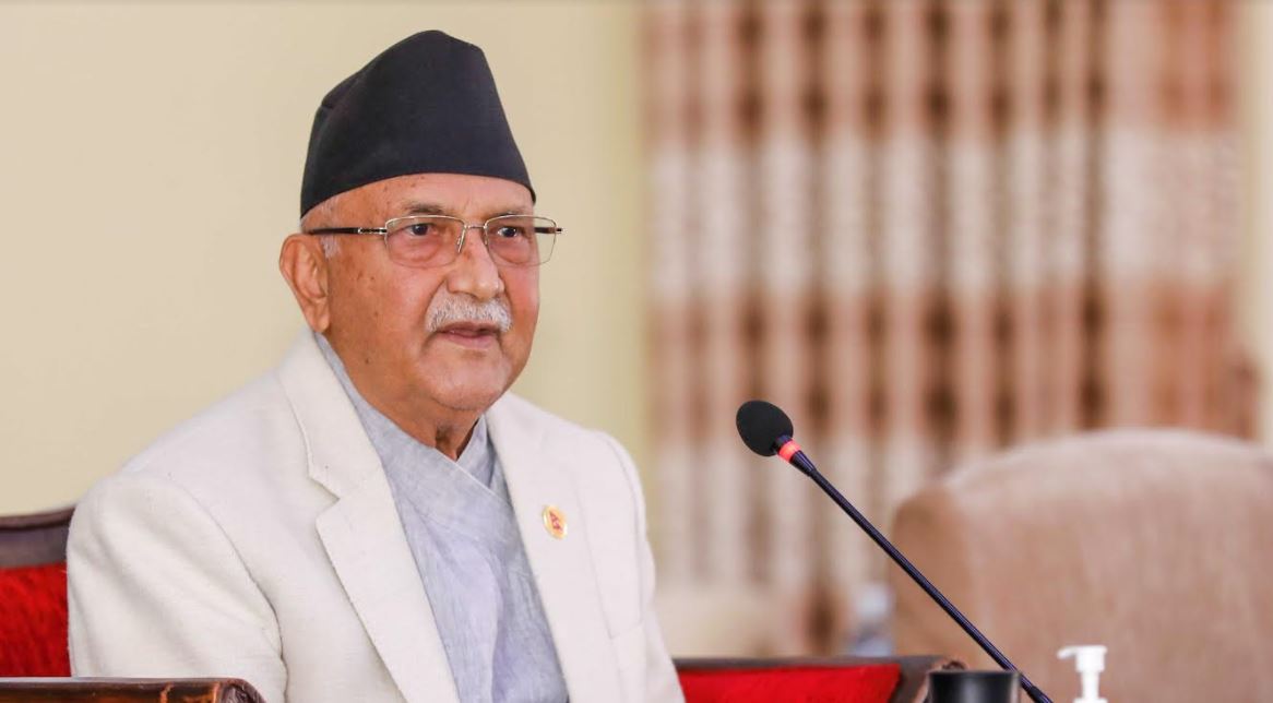 अब आर्थिक वर्षबाट श्रमिकको मासिक तलब १५ हजारः प्रधानमन्त्री