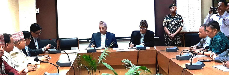 घरेलु तथा साना उद्योग महासङ्घ र अर्थमन्त्रीबीच छलफल 