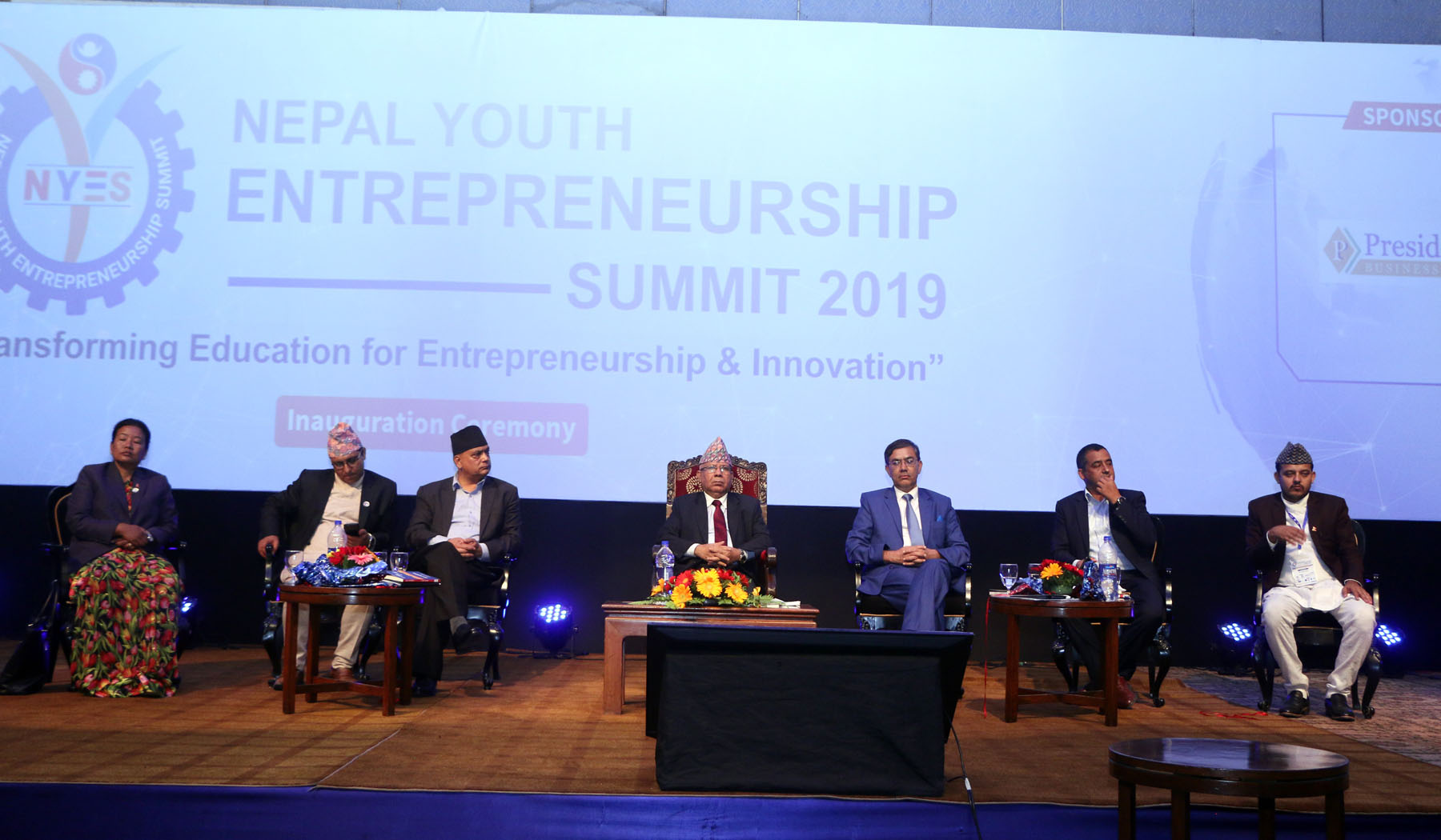 नेपाल युवा उद्यमशीलता सम्मेलनः मुलुक रुपान्तरणमा युवाको भूमिका सशक्त बनाइनुपर्नेमा जाेड