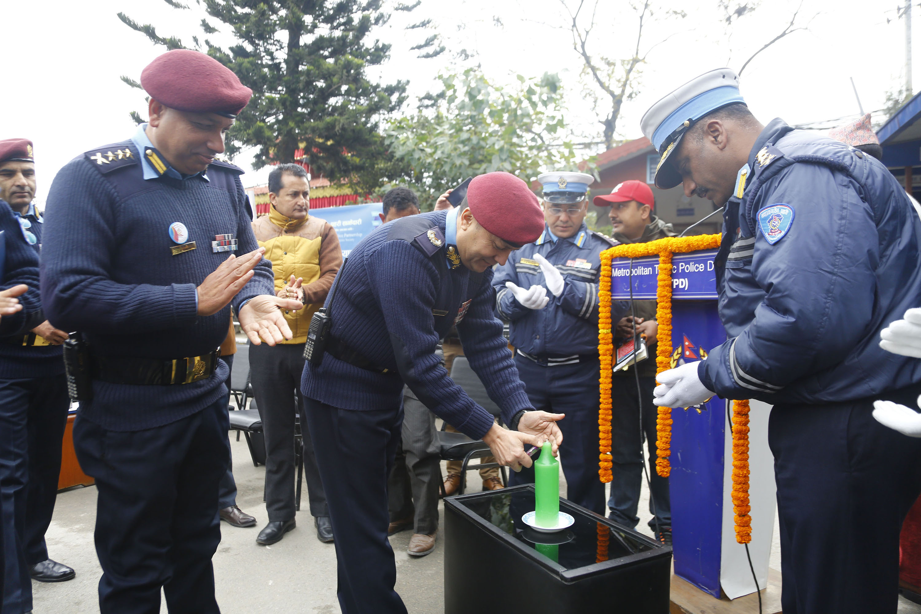 तीनमहिने ट्राफिक उज्यालो अभियान शुरु