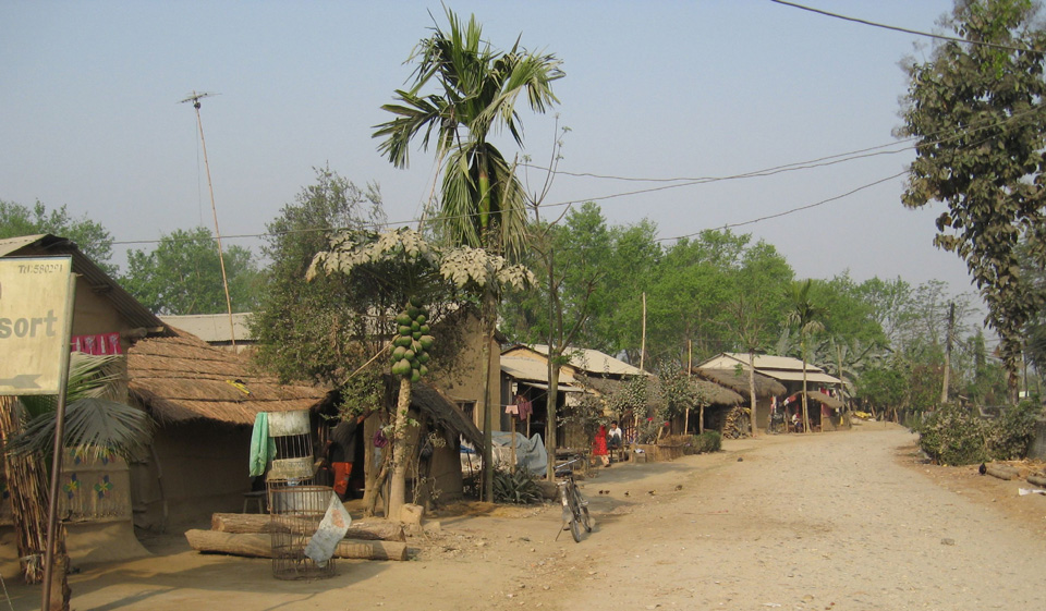 साैराहामा भवन निर्माण मापदण्ड लागू, भवन र रङमा एकरुपता