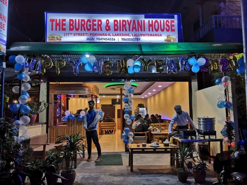 पोखरामा खुल्यो द बर्गर एन्ड बिर्यानी हाउस 