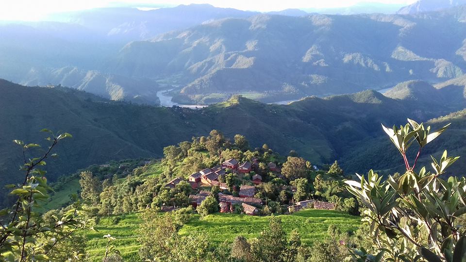 पर्यटन प्रवद्र्धनका लागि जुट्दै डोटीका युवा