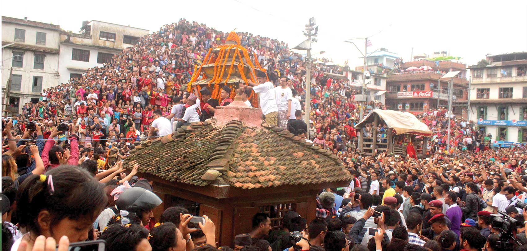 इन्द्रजात्रा अवलोकन गर्न ४८ विदेशी पाहुना आउँदै, इन्द्रजात्राकाे अन्तर्राष्ट्रियकरण हुने विश्वास