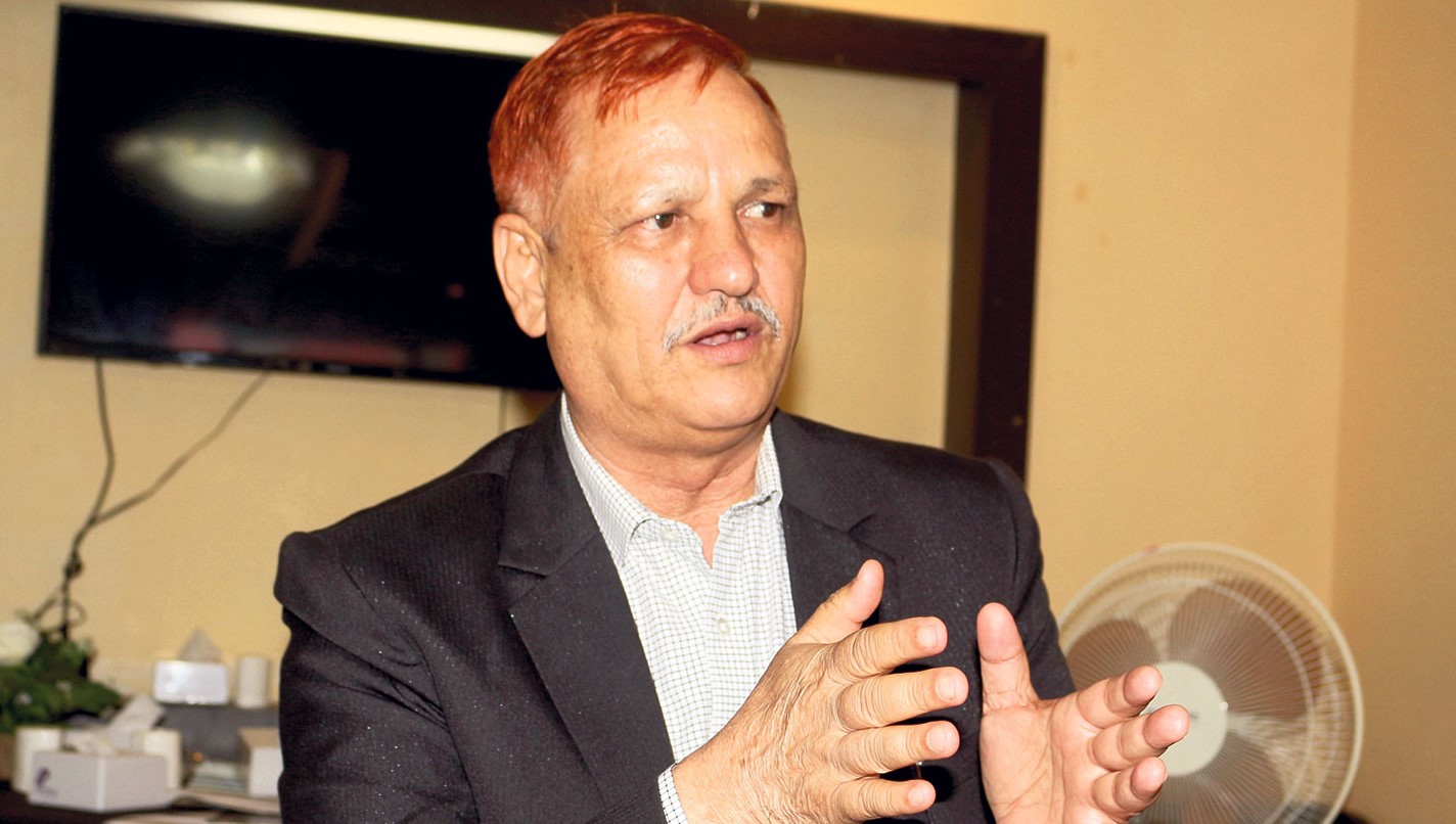 हेटौडा सिमेन्टलाई ‘विजनेश प्लान’ ल्याउन उद्योग मन्त्रीको १५ दिने अल्टिमेटम