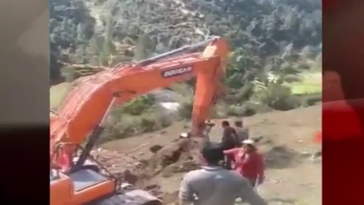 बैतडीमा डोजर आक्रमणबाट आठ घाइते, डोजर चालकसहित चार पक्राउ