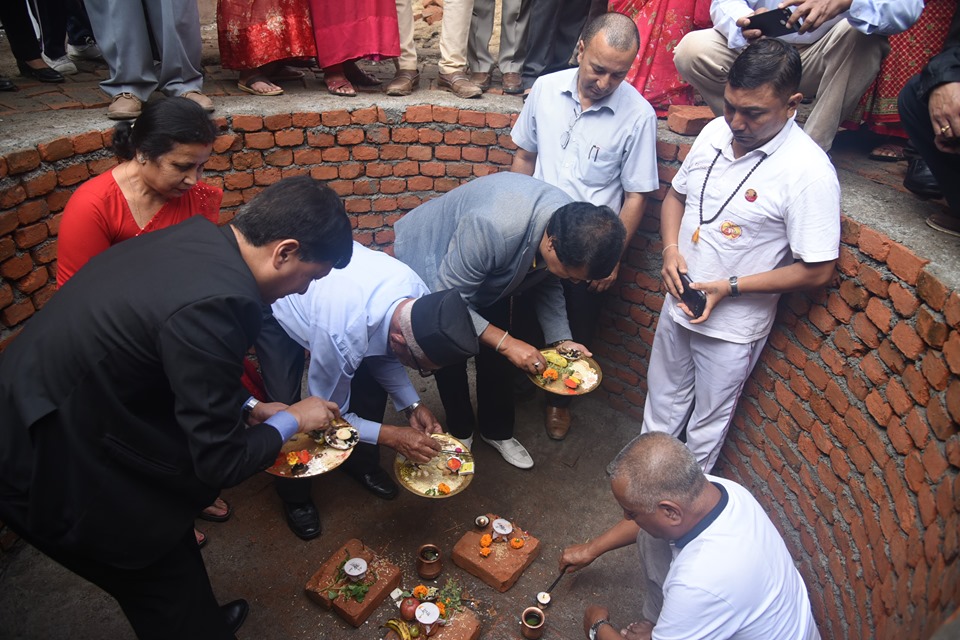 अतिक्रमित जग्गामा महानगरले थाल्यो पार्क निर्माण 