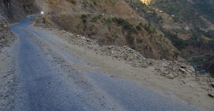 चार वर्षमा सम्पन्न भएन काठमाडौँ–कुलेखानी सडक