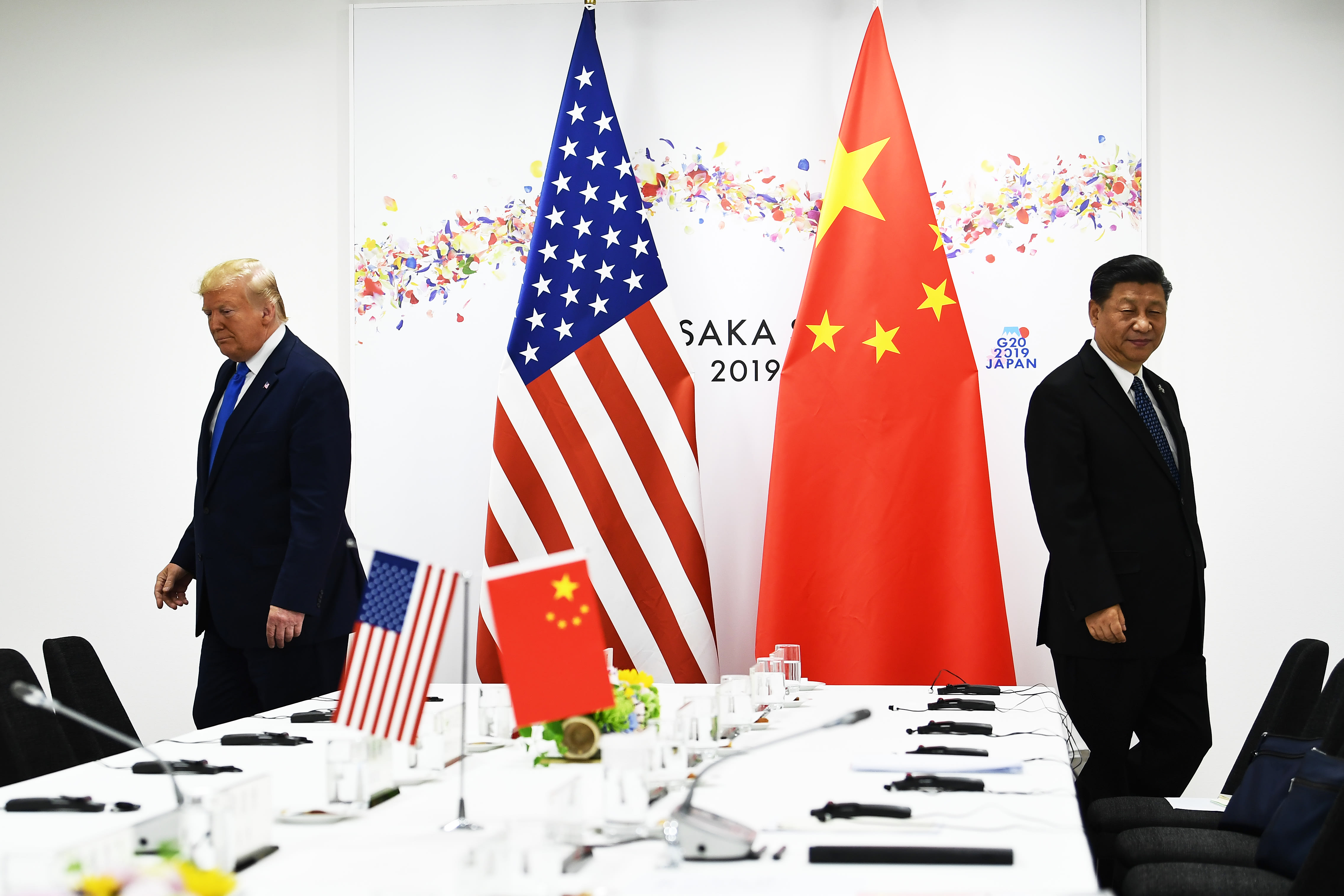 व्यापार युद्धकै कारण चीन–अमेरिका व्यापार खुम्चियो