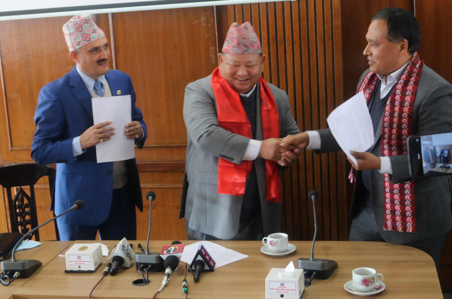 कार्गो बोक्दा निगमको आर्थिक अवस्था बलियो हुन्छः मन्त्री आले