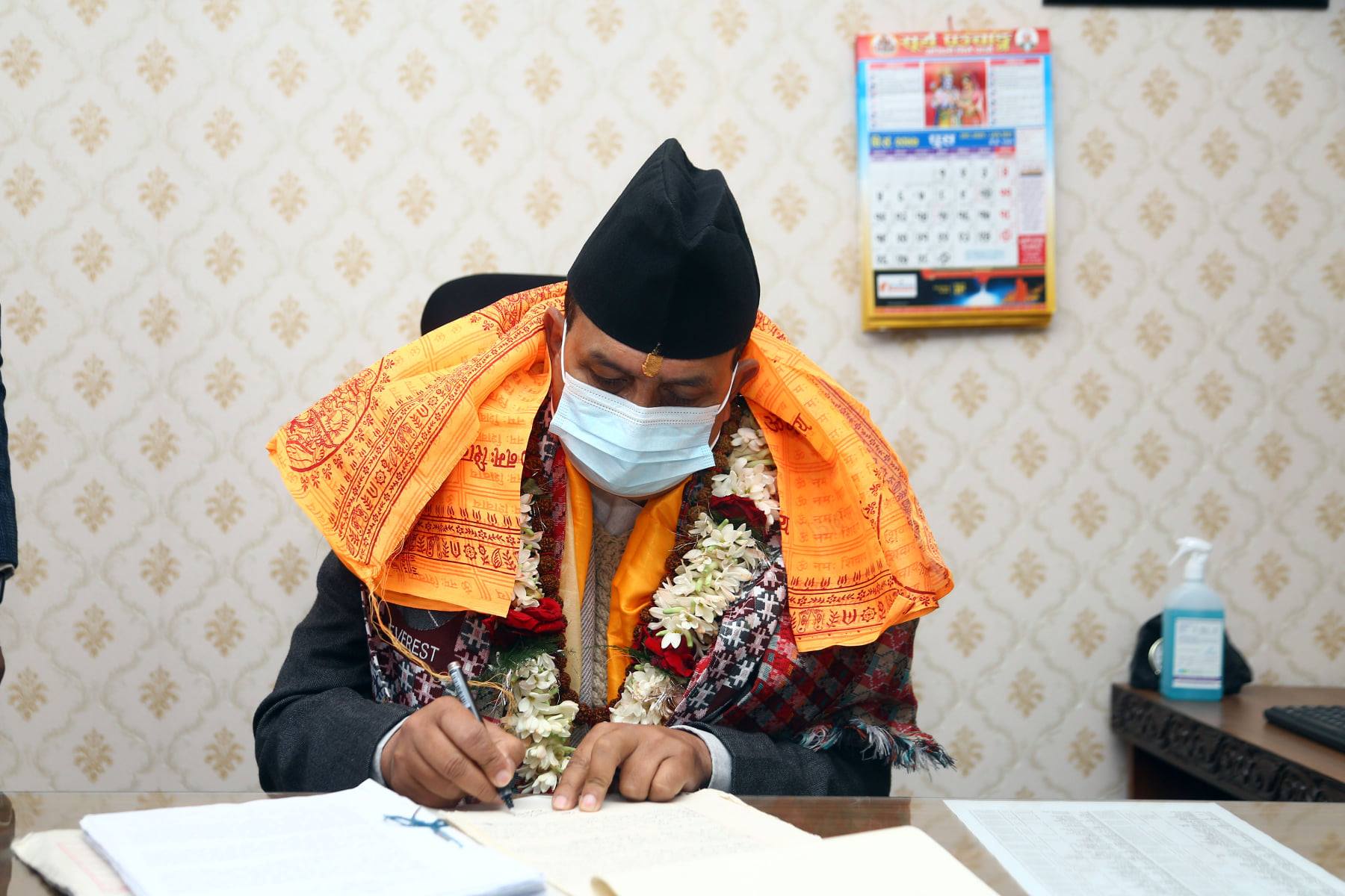 पर्यटन मन्त्रालयलाई बदनाम हुन दिन्नः मन्त्री ढकाल