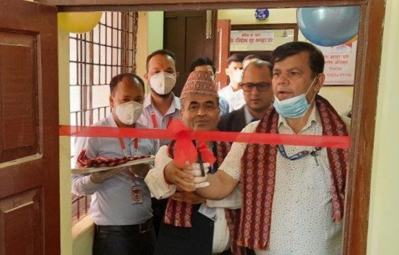 ग्लोबल आइएमई बैंकको एक्सटेन्सन काउण्टर लमजुङ्गको बेसीशहरमा