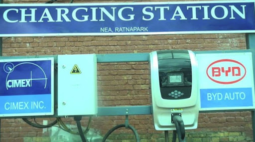 विद्युतीय बस चार्जिङ शुल्क तोकियो, युनिटको ४.६० रुपैयाँ 