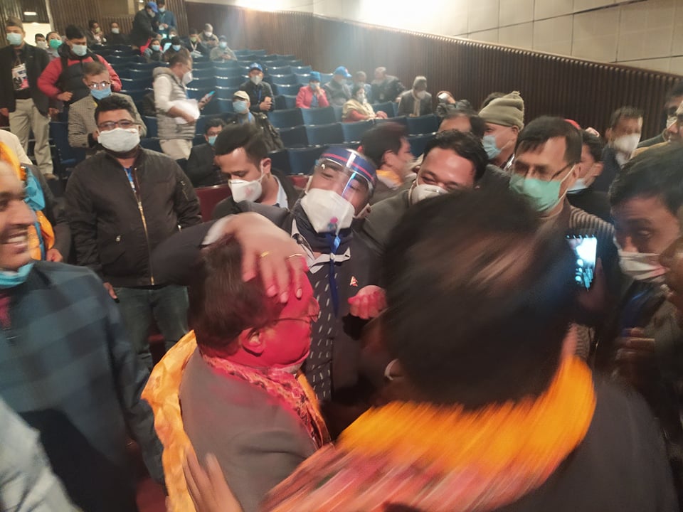 उद्योग वाणिज्य महासंघको जिल्ला नगर उपाध्यक्षमा दिनेश श्रेष्ठको जित 