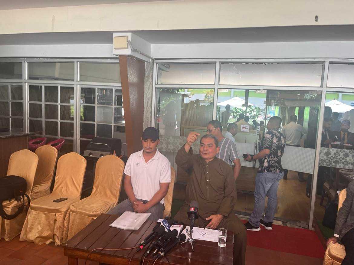 युएईमा अलपत्र १६ वटा शव व्यवसायी दुर्गा प्रसाईंले नेपाल ल्याइदिने