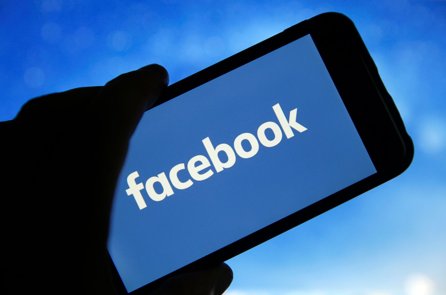 फेसबुकलाई टुक्र्याउने तयारी, अमेरिकामा मुद्दा दायर