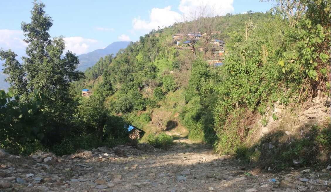 मतदाताको गुनासो : ‘आश्वासन पाइयो, विकास पाइएन’