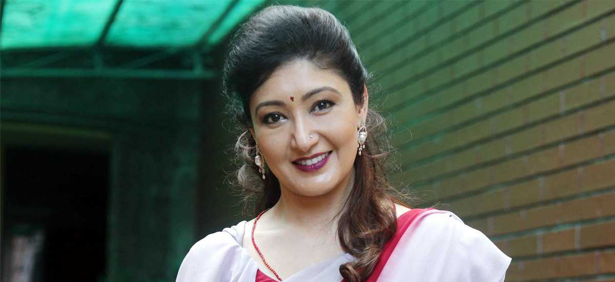 ३ हजार ७ सय विद्यार्थीलाई शैक्षिक तथा स्वास्थ्य सामग्री वितरण