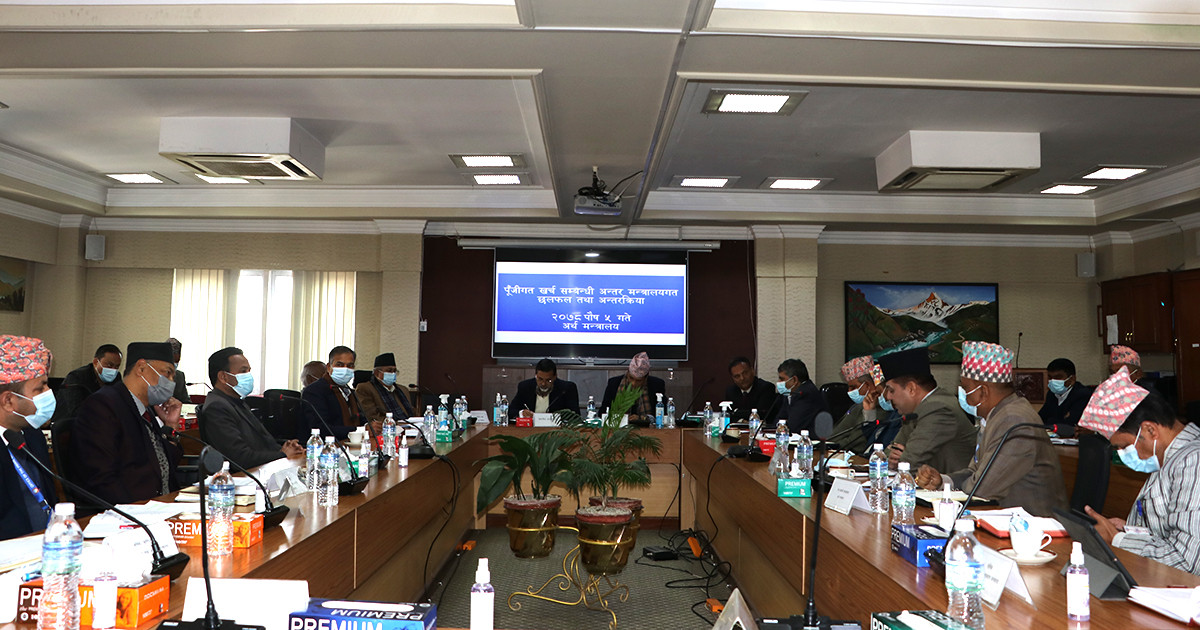 बिग्रिँदो अर्थतन्त्रप्रति अर्थमन्त्री शर्माको कटाक्ष, ‘संकटमा परेको भन्ने नियोजित हल्ला’