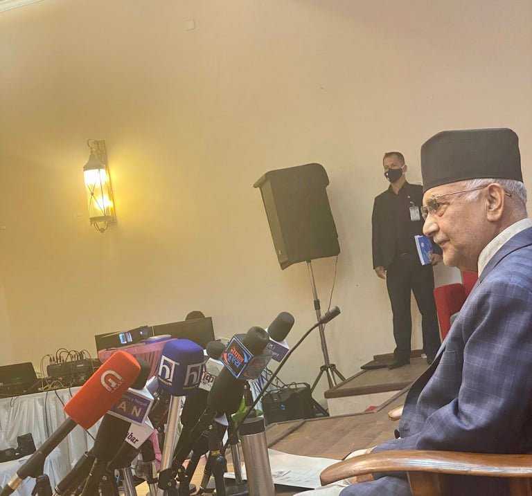 बढ्दो महँगीले नेपाली मुद्रा थप अवमूल्य हुने अवस्था आएको छ-केपी ओली