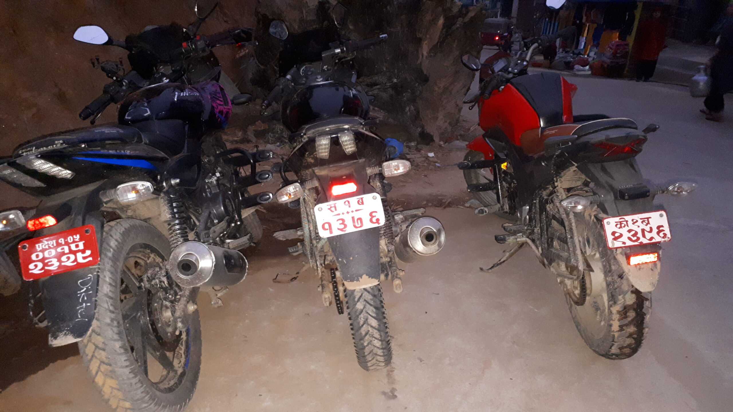 सार्वजनिक बिदाका दिन चलाइका सरकारी सवारी साधन नियन्त्रणमा