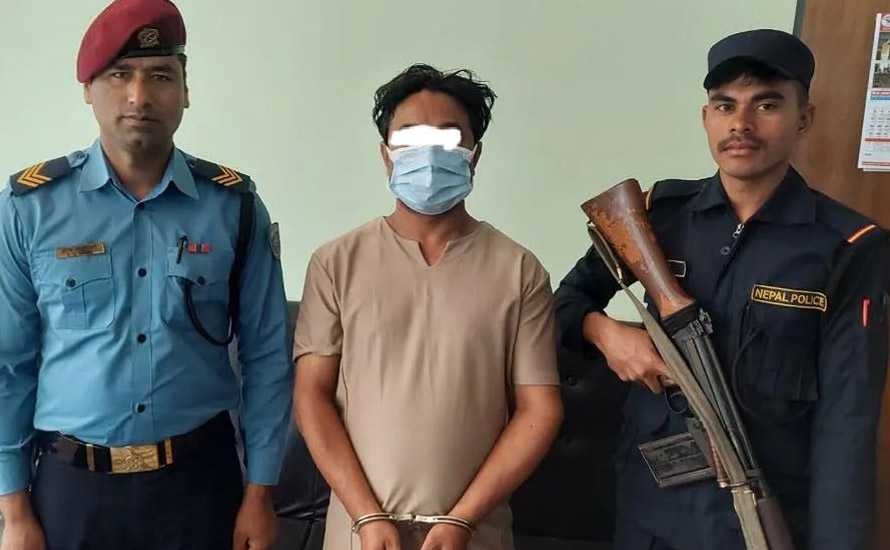 गोप्य रूपमा भिडिओ रेकर्ड गरेको आरोपमा म्यानेजर मुकेश माली पक्राउ